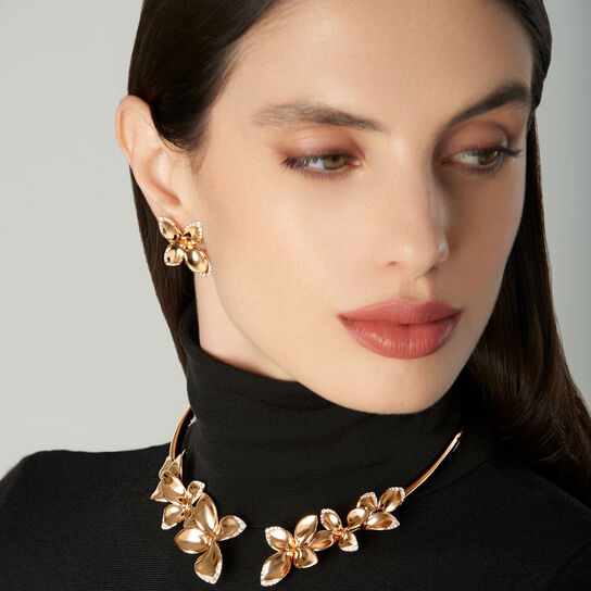 Pasquale Bruni Giardini Segreti Small Rose Gold and Diamond Stud Earrings on model image number 1